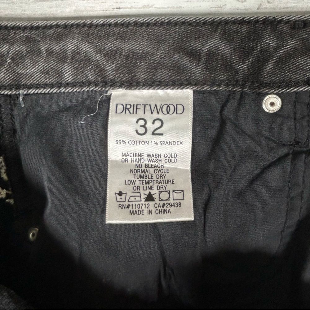 Driftwood Jeans Black Royce Clover Embroidered Button fly Raw Hem 32x26 NWT - Picture 10 of 10